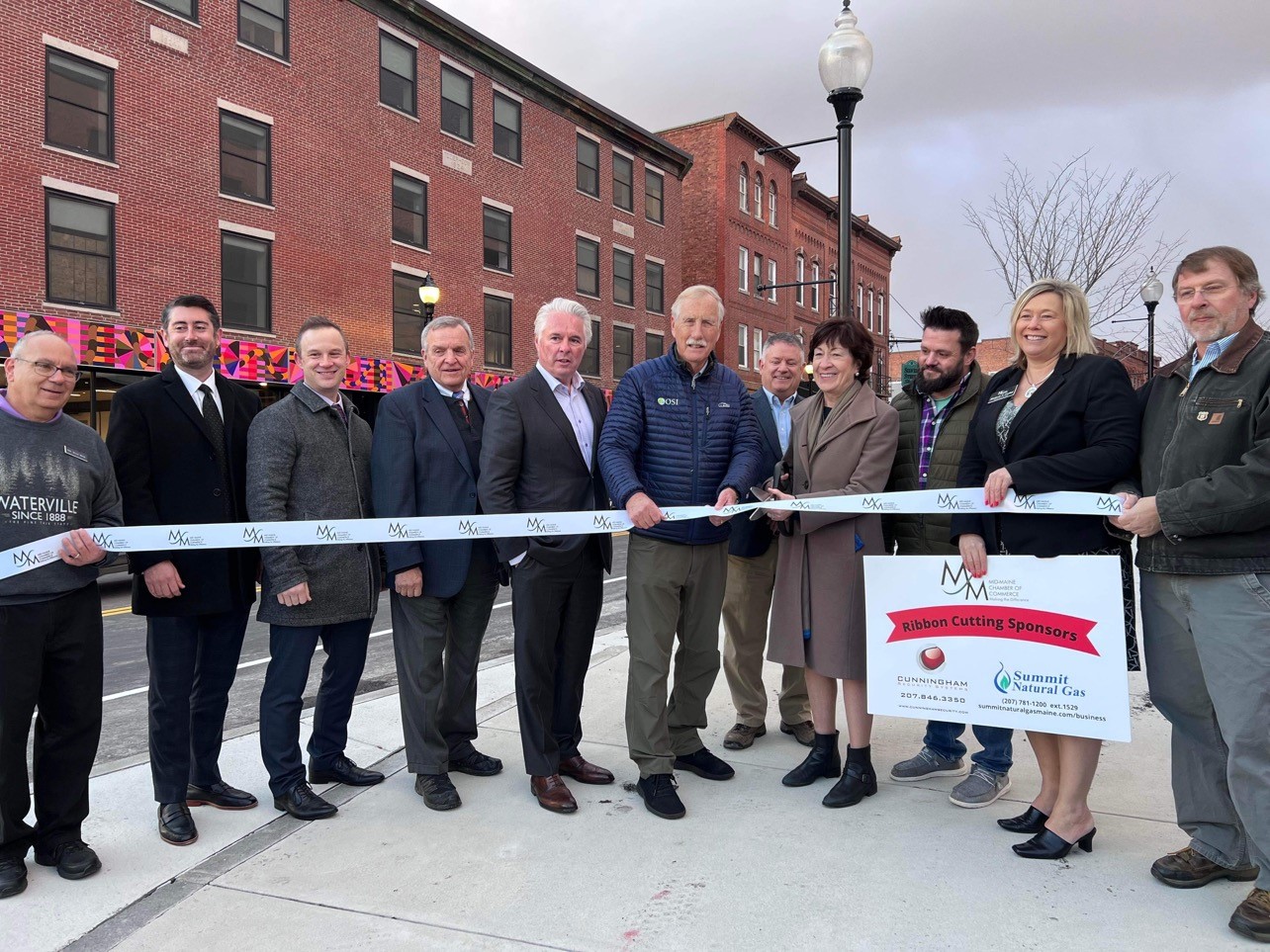 Waterville Ribbon Cutting
